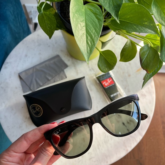 Ray-Ban Accessories - Ray Ban sunglasses